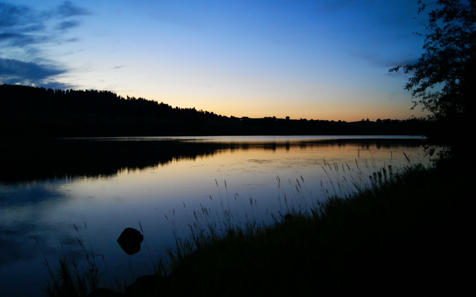 九游体育网页登陆-雷恩以高效传控压制对手节奏变化，雷恩阵型